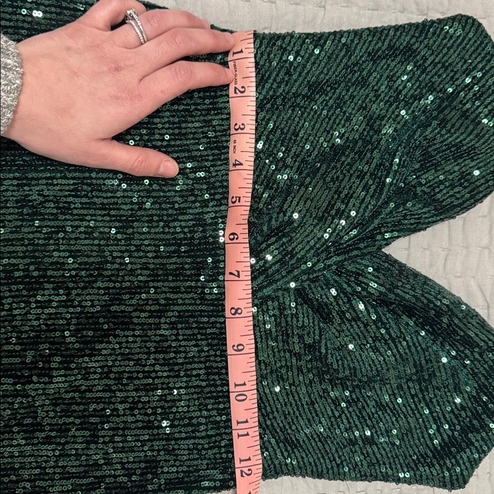 A handmade Vlora&Kaltrina dress in emerald color worn once in good condition. - Picture 5 of 5